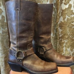 Mid Calf BCBG brown leather boots. Size 10